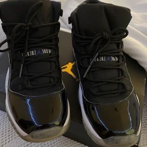 Jordan 11 Retro SpaceJam!